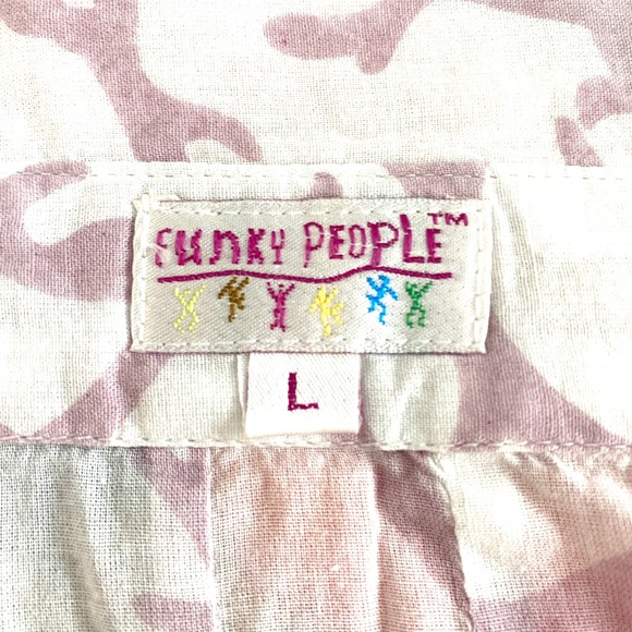 Funky People Coral Fan Print Pocket Dress - Picture 14 of 14